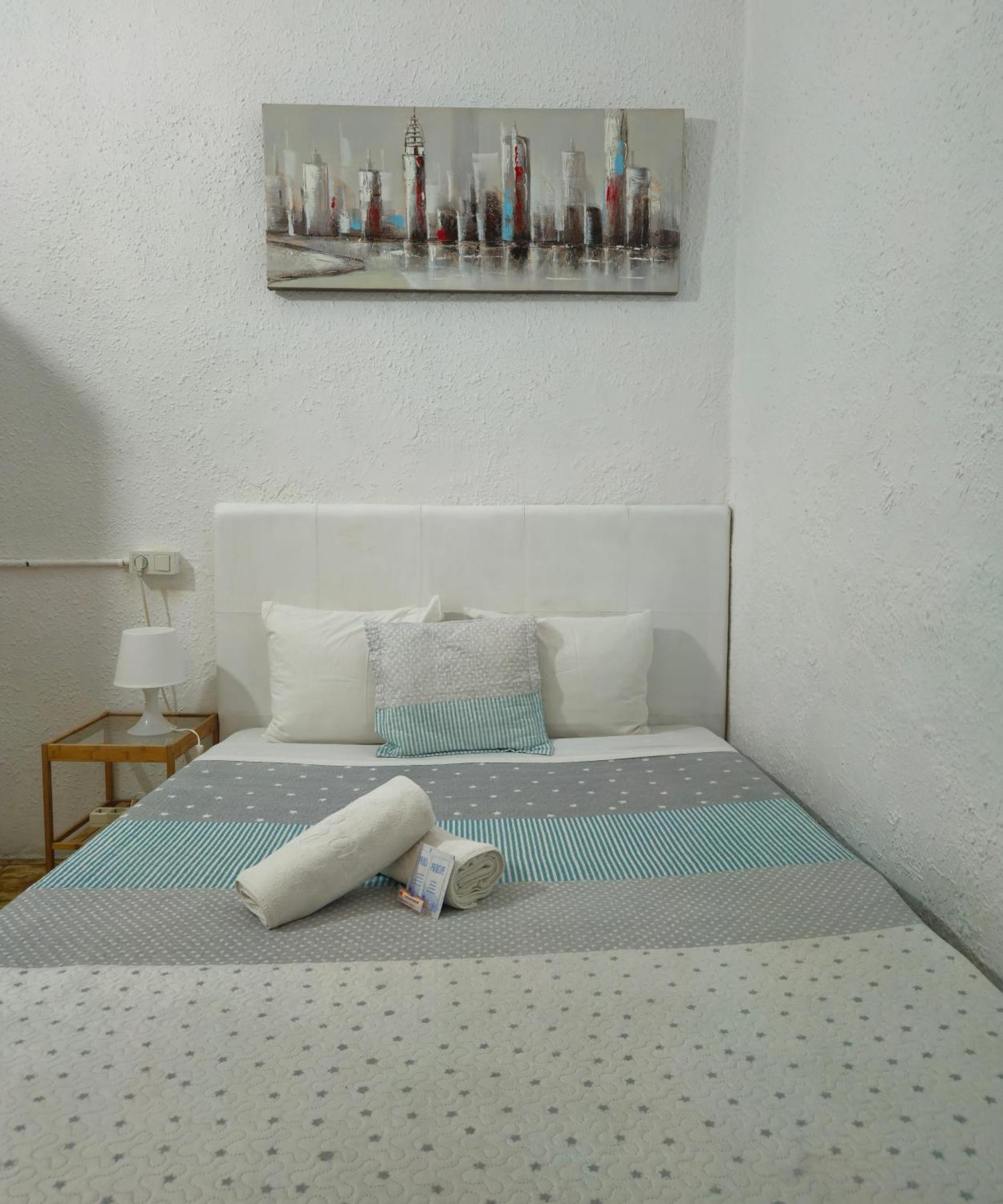 Casa de hóspedes Youth - And Basic Drassanes
